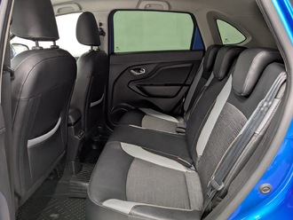 фото Lada XRAY 2020