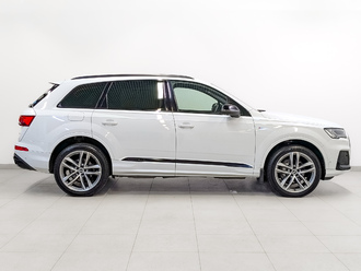 фото Audi Q7 (4M) 2021
