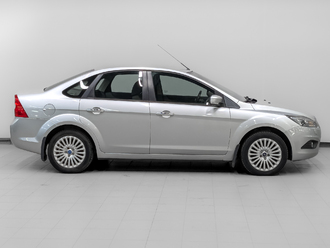 фото Ford Focus II 2010