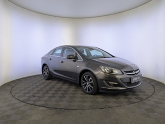 фото Opel Astra J 2014