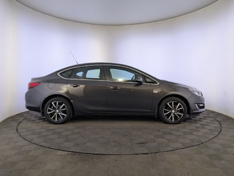 фото Opel Astra J 2014