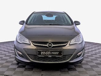 фото Opel Astra J 2014