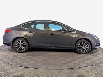 фото Opel Astra J 2014