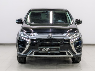 фото Mitsubishi Outlander III 2019