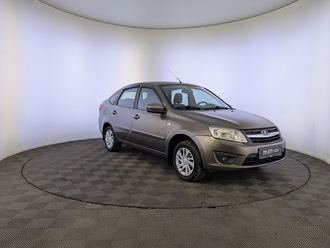 фото Lada Granta 2017