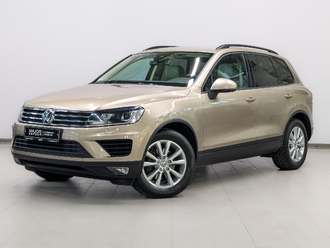фото Volkswagen Touareg II 2016