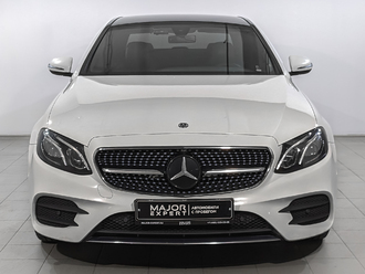 фото Mercedes-Benz E (W/S213) 2020