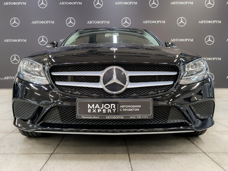 фото Mercedes-Benz C (W/S205) 2019