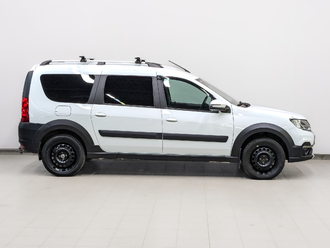 фото Lada Largus 2022