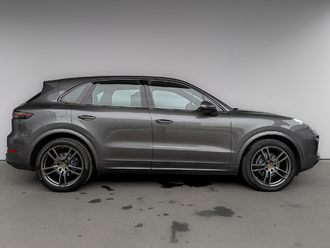 фото Porsche Cayenne III 2021