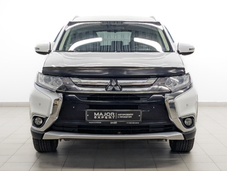 фото Mitsubishi Outlander III 2017