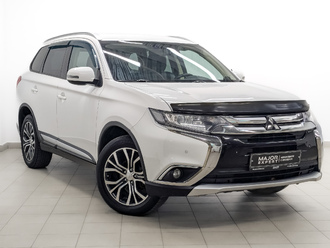 фото Mitsubishi Outlander III 2017