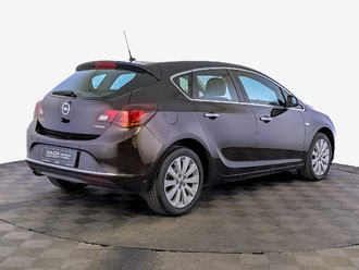 фото Opel Astra J 2013
