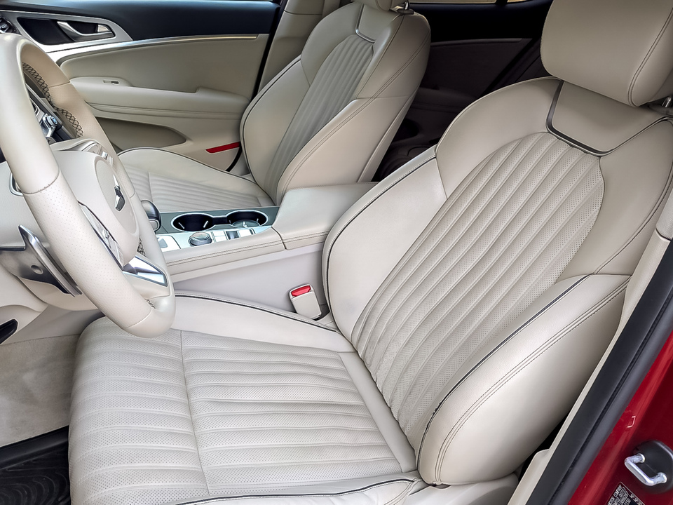 Genesis G70 с пробегом в автосалоне Форис Авто