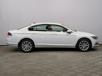 фото Volkswagen Passat B8 2018