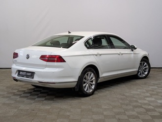 фото Volkswagen Passat B8 2018