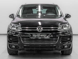 фото Volkswagen Touareg II 2014