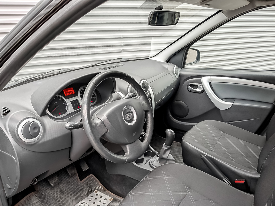 Lada Largus с пробегом в автосалоне Форис Авто