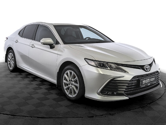 фото Toyota Camry VIII 2021