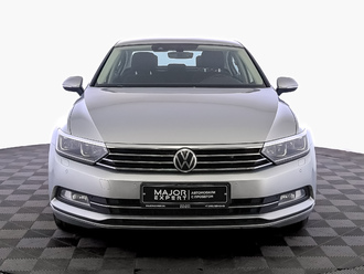 фото Volkswagen Passat B8 2017