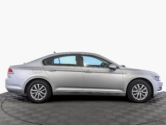 фото Volkswagen Passat B8 2017