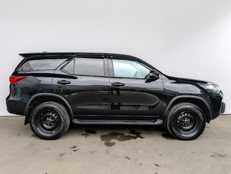 фото Toyota Fortuner II 2018