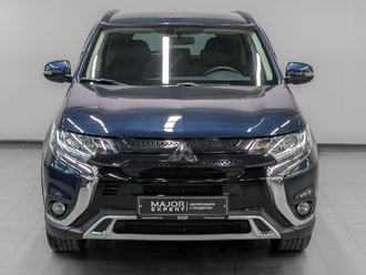 фото Mitsubishi Outlander III 2022