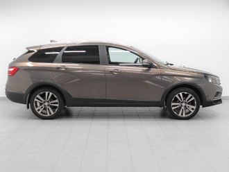 фото Lada Vesta 2018