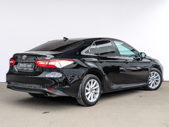 фото Toyota Camry VIII 2022