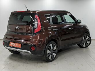 фото Kia Soul II 2018