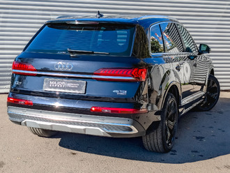 фото Audi Q7 (4M) 2021