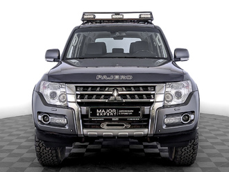 фото Mitsubishi Pajero IV 2015