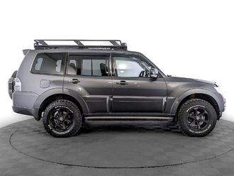 фото Mitsubishi Pajero IV 2015
