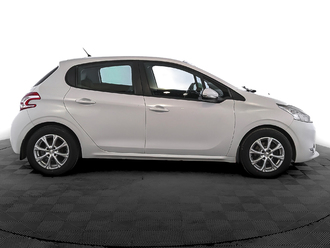 фото Peugeot 208 2013