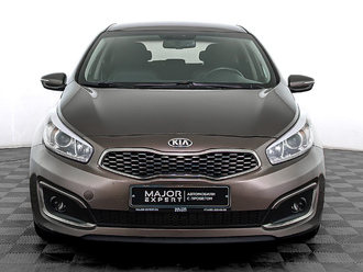 фото Kia Cee`d II 2017