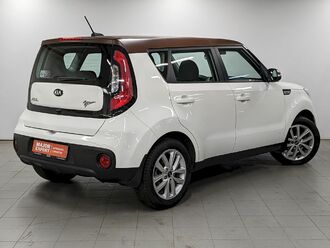 фото Kia Soul II 2019