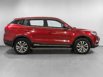 фото Geely Atlas 2020