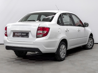 фото Lada Granta II 2024