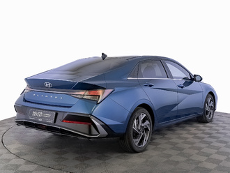 фото Hyundai Elantra VII 2023