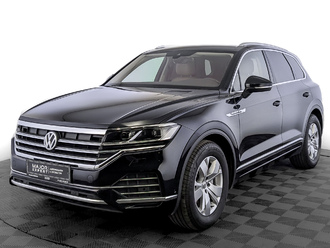 фото Volkswagen Touareg III 2020