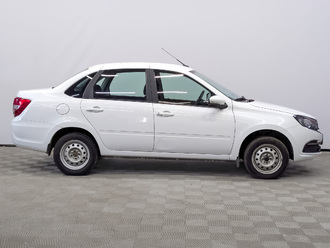 фото Lada Granta II 2024