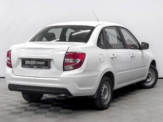 фото Lada Granta II 2024