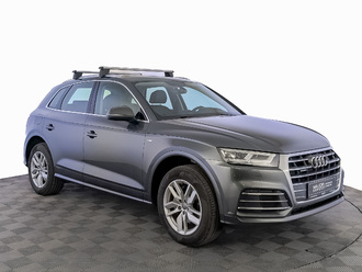 фото Audi Q5 (B9) 2020