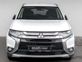 фото Mitsubishi Outlander III 2016