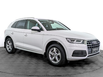 фото Audi Q5 (B9) 2020