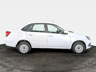 фото Lada Granta II 2024