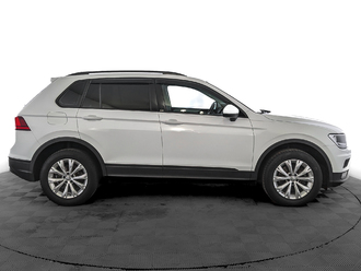 фото Volkswagen Tiguan II 2018