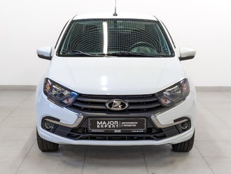 фото Lada Granta II 2023