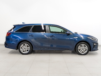 фото Kia Ceed III 2021