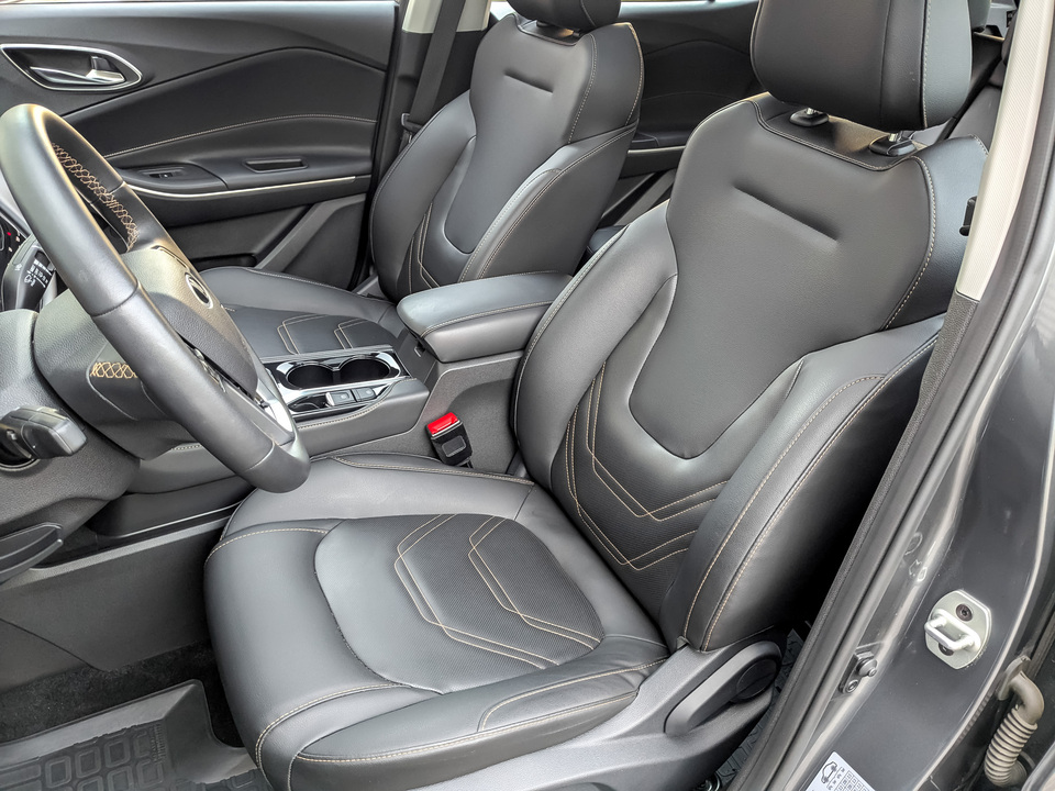 Москвич 3 с пробегом в автосалоне Форис Авто